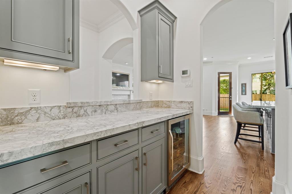 802 N 3rd Street, Bellaire, Texas image 11