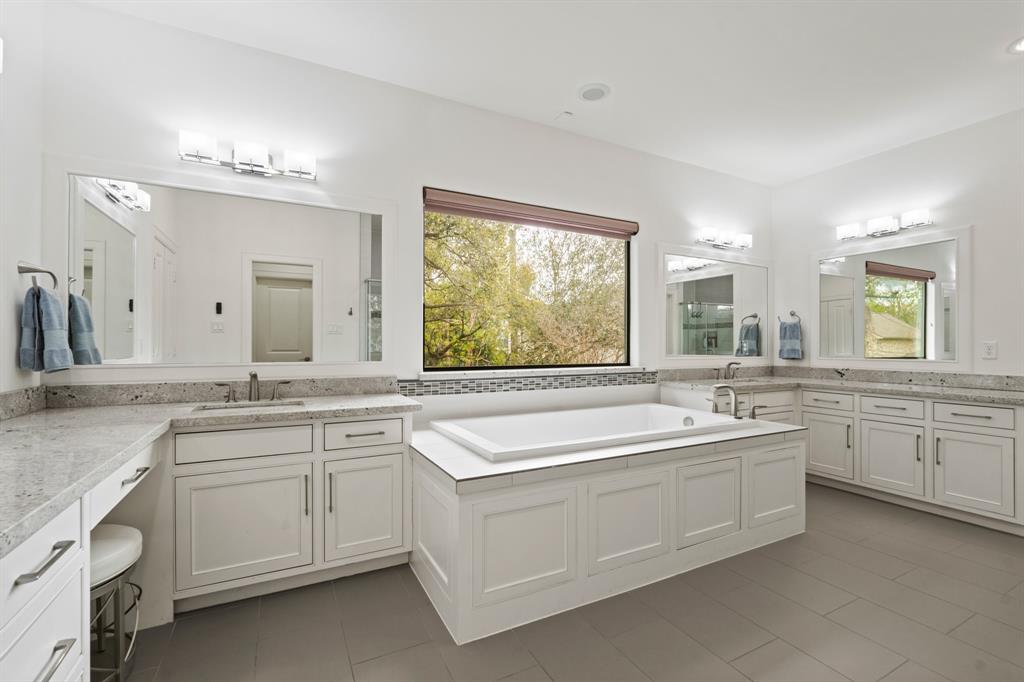 802 N 3rd Street, Bellaire, Texas image 33