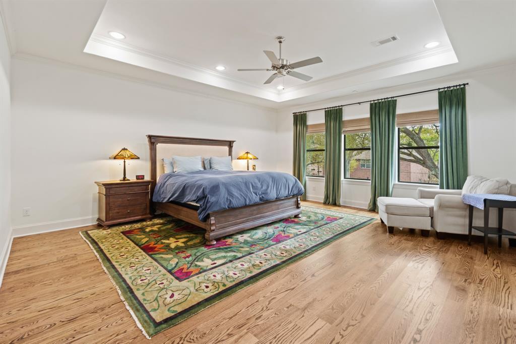802 N 3rd Street, Bellaire, Texas image 29