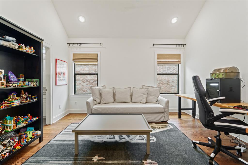 802 N 3rd Street, Bellaire, Texas image 38