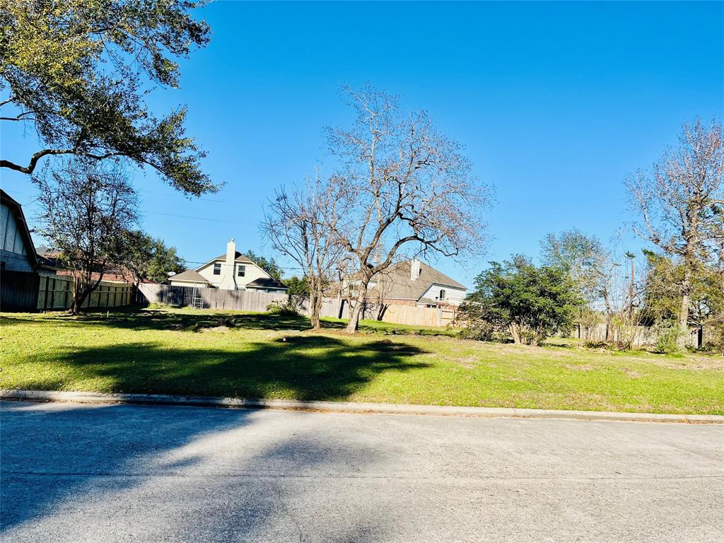 Lot 29 & 30 Sedgemoor Drive, Tomball, Texas image 1