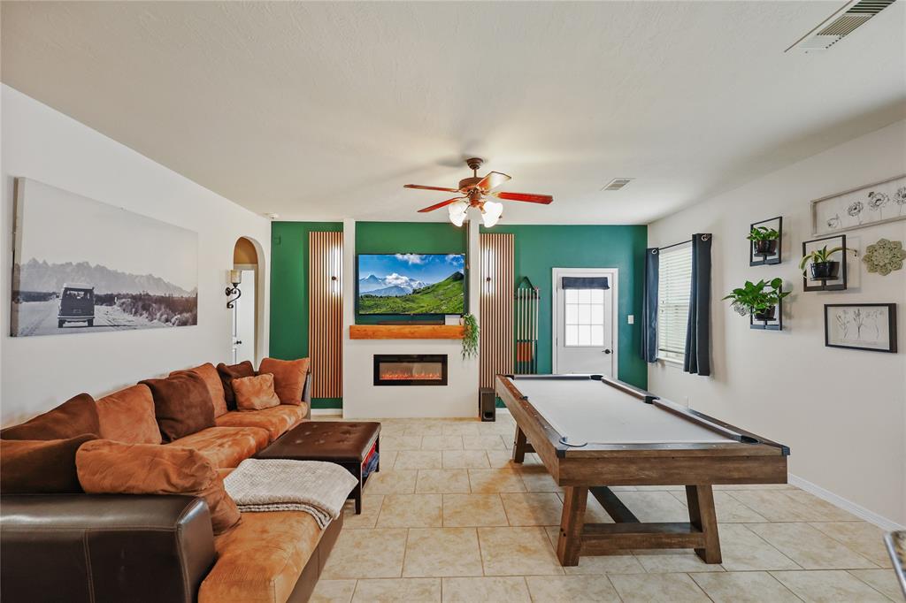13112 Southern Valley Drive, Pearland, Texas image 9