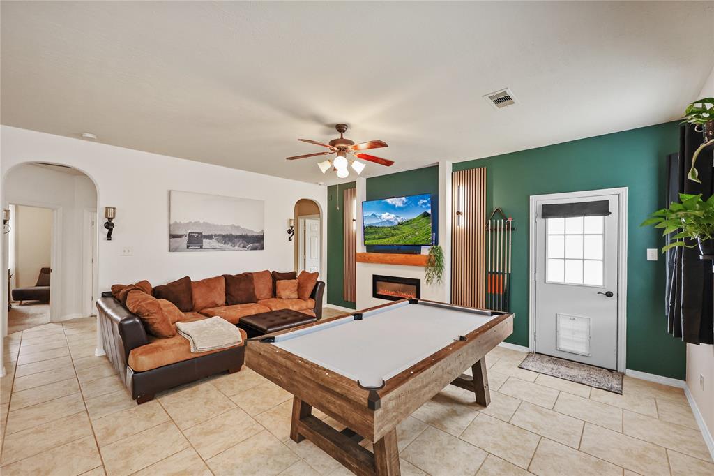 13112 Southern Valley Drive, Pearland, Texas image 10