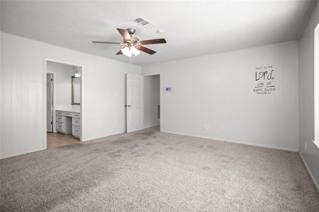606 N Mciver Street, Madisonville, Texas image 21