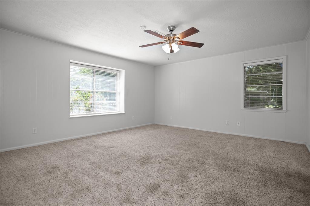 606 N Mciver Street, Madisonville, Texas image 20