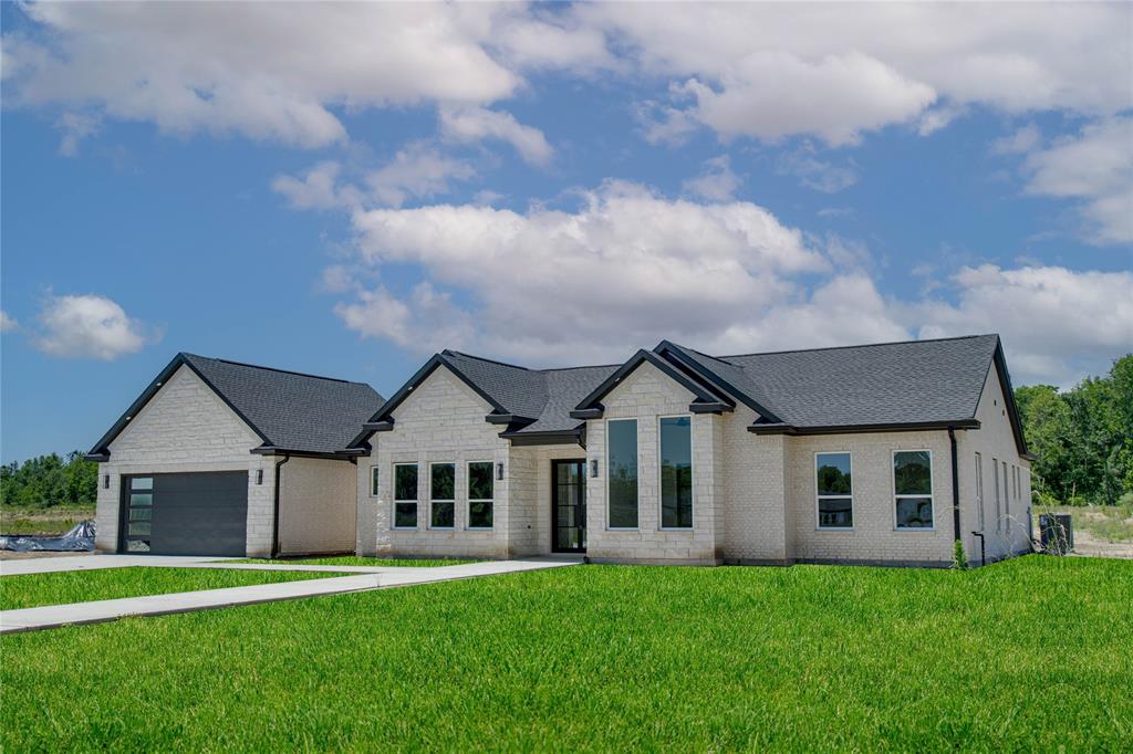 3070 Road 66124