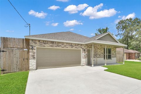 A home in Conroe