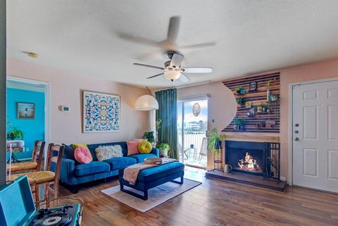 18617 Egret Bay Boulevard 1118 Webster TX 77058