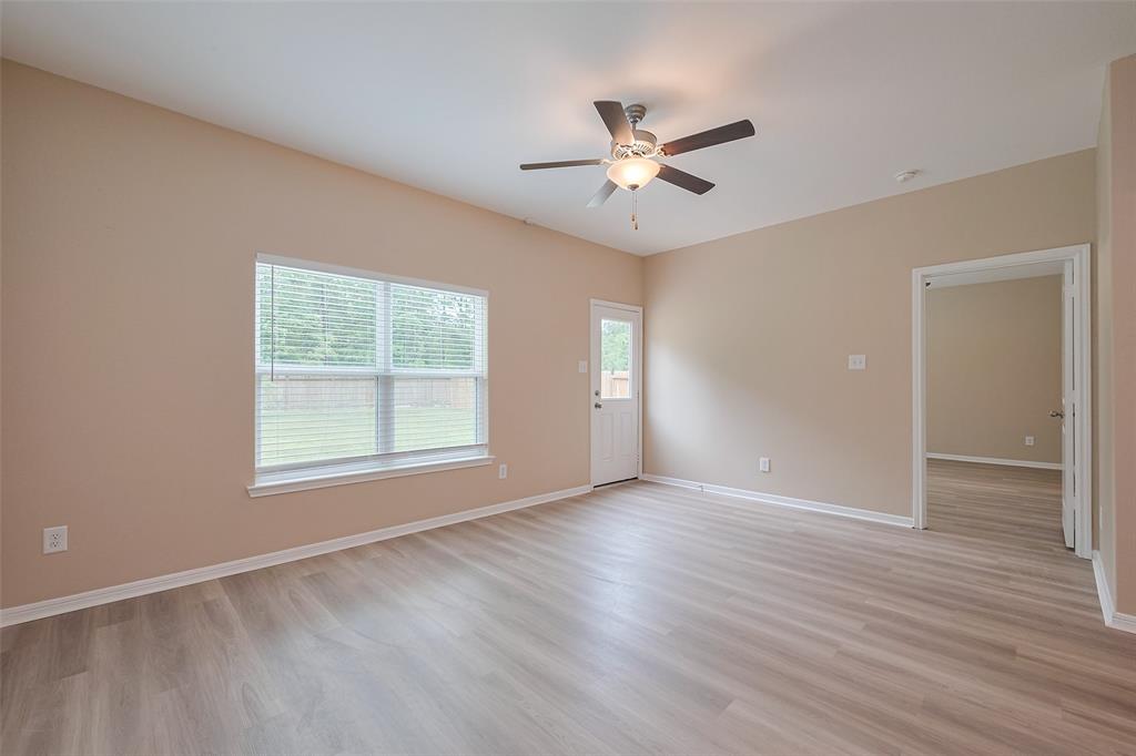 10554 Sweetwater Creek Drive, Cleveland, Texas image 28