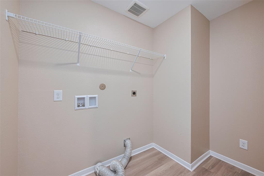10554 Sweetwater Creek Drive, Cleveland, Texas image 24