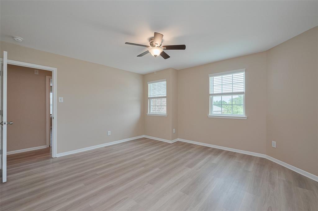 10554 Sweetwater Creek Drive, Cleveland, Texas image 34