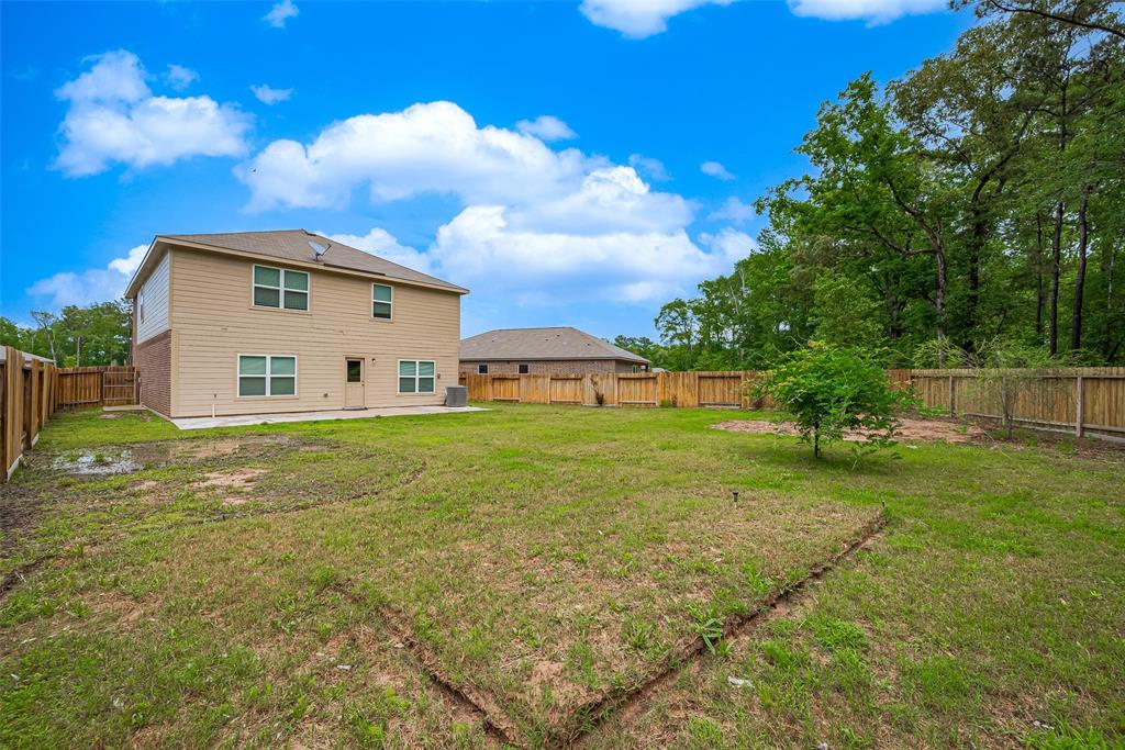 10554 Sweetwater Creek Drive, Cleveland, Texas image 50