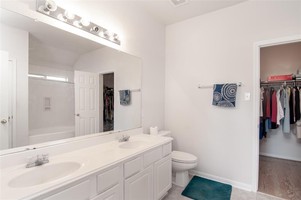 21515 Oak Park Trails Drive, Katy, Texas image 16