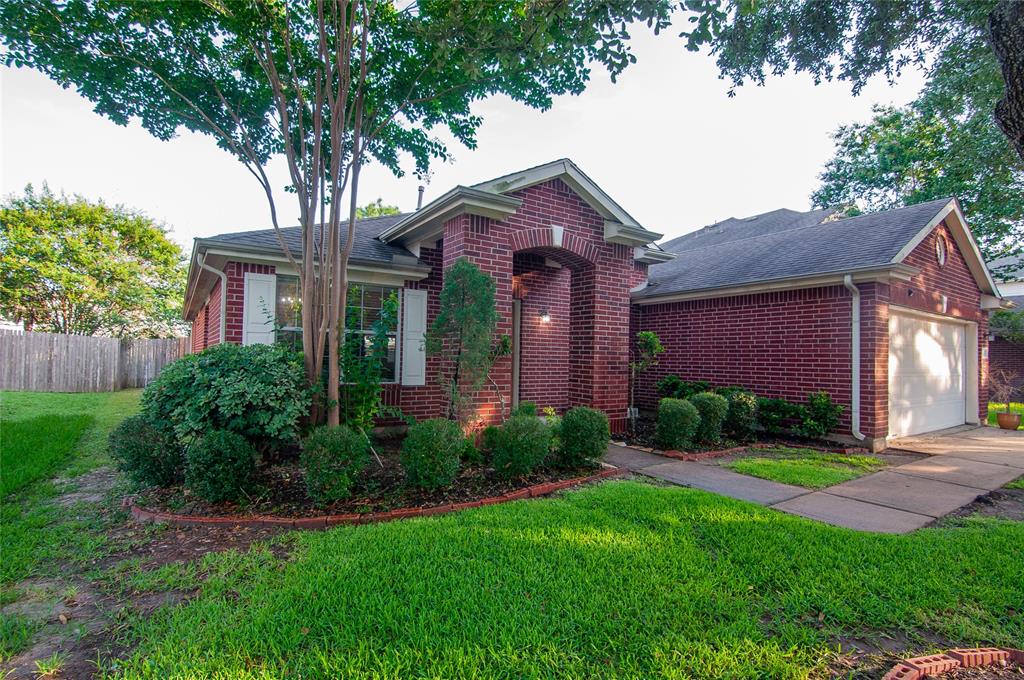 21515 Oak Park Trails Drive, Katy, Texas image 3