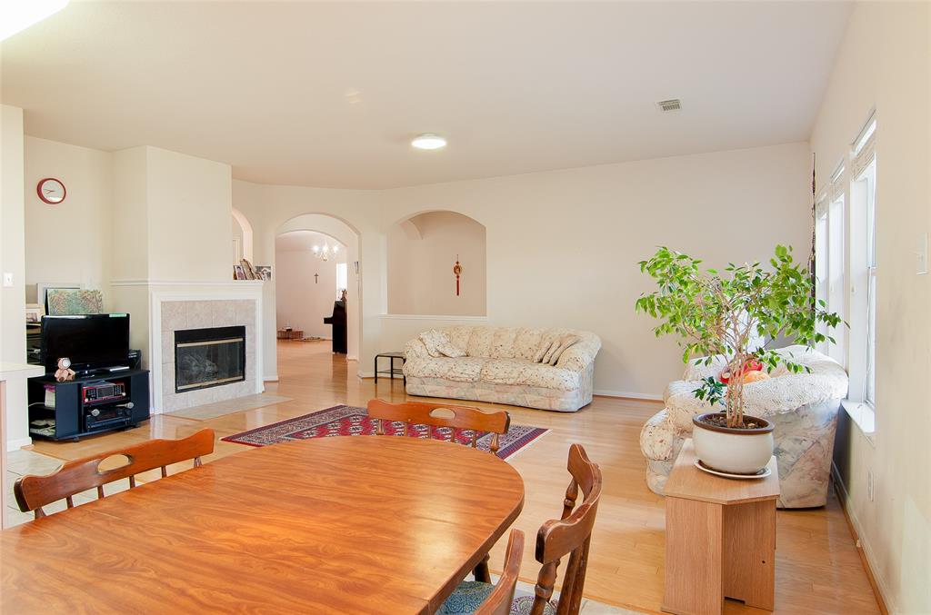 21515 Oak Park Trails Drive, Katy, Texas image 10