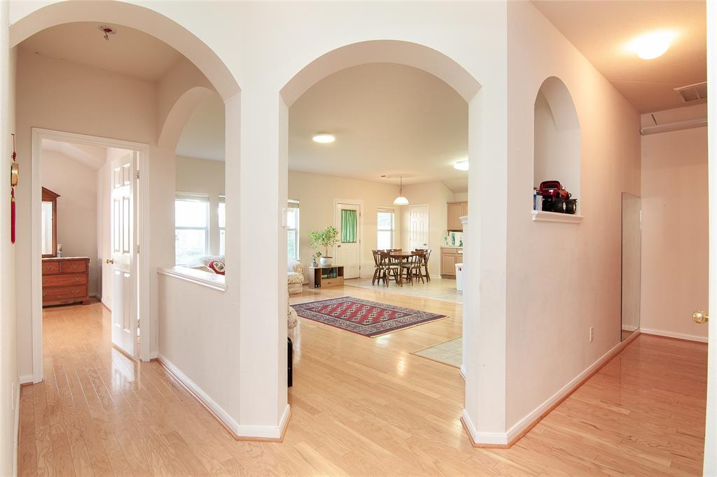 21515 Oak Park Trails Drive, Katy, Texas image 7