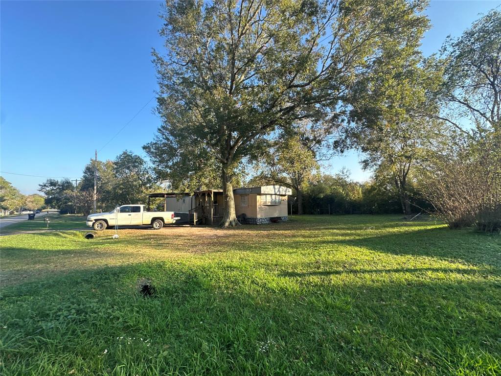603 Bryan Street, Damon, Texas image 8
