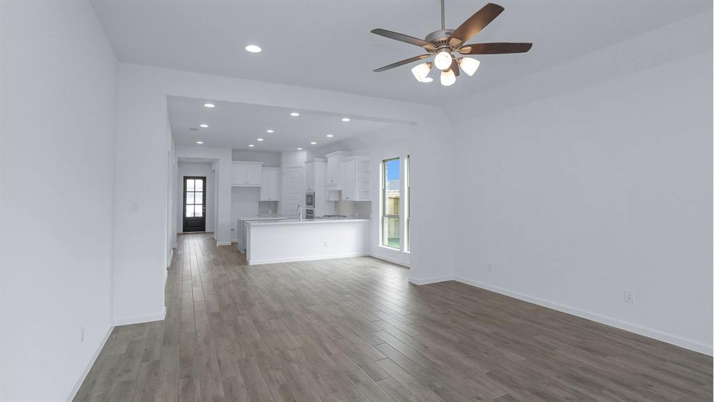 16831 Williams Gully Trail, Humble, Texas image 2