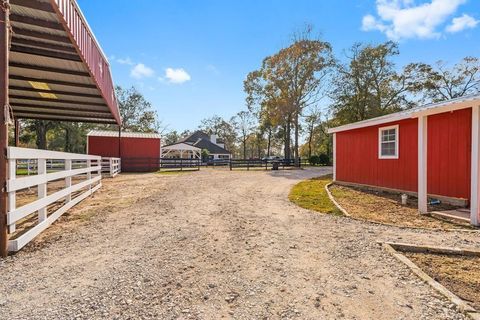 Photo of 15715 Old Conroe Rd Rd, Conroe, TX 77384 (MLS # 63590704)