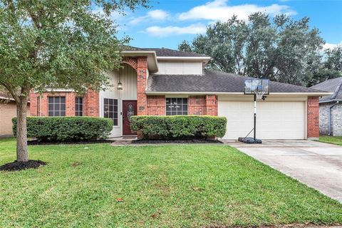 A home in League City