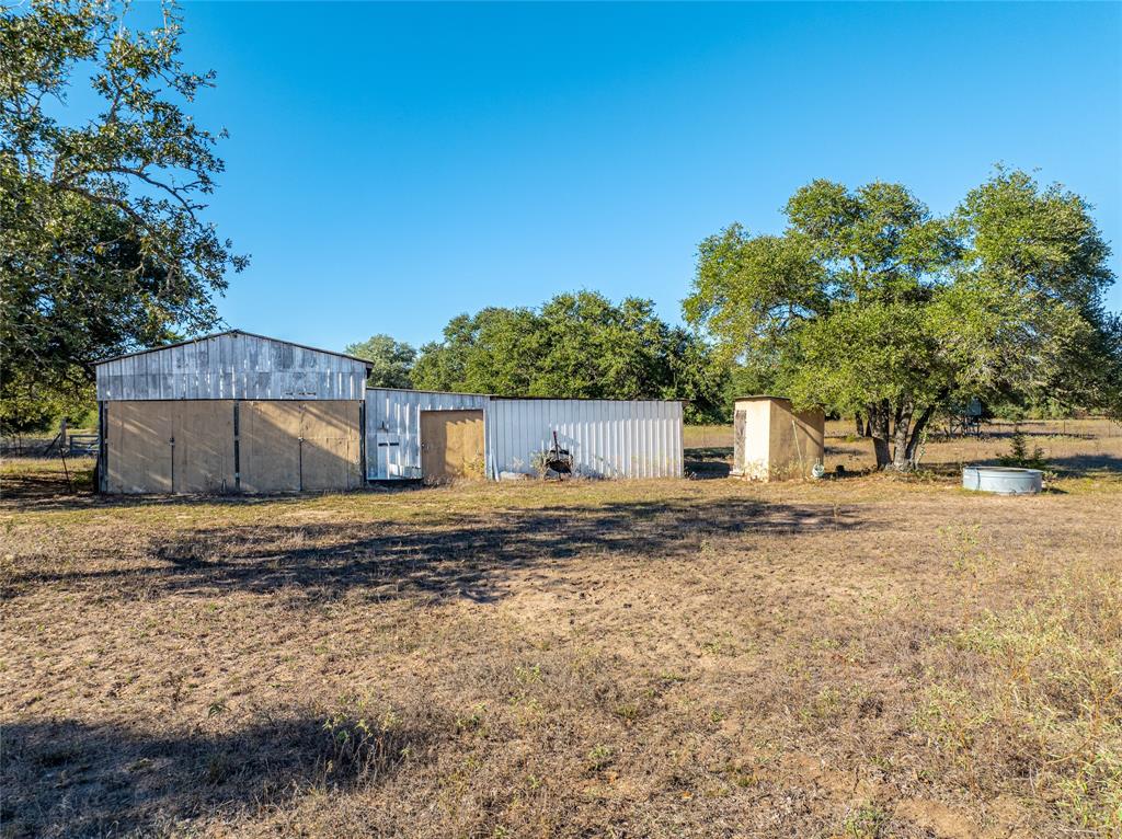 000 Sandy Lane, Fayetteville, Texas image 7