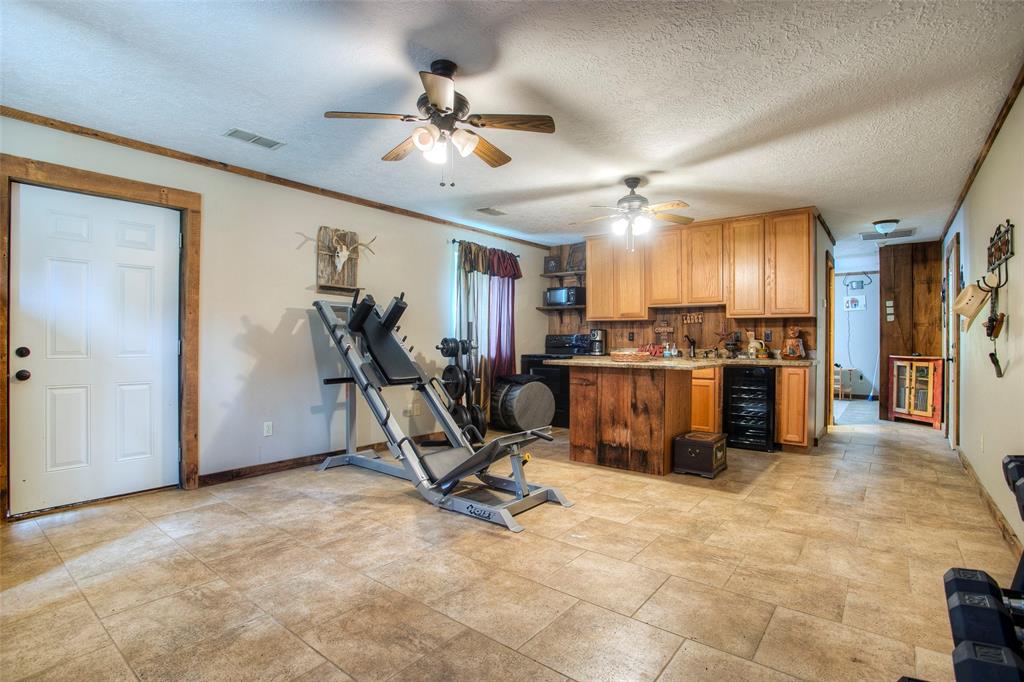 2400 Fm-3081, Willis, Texas image 39