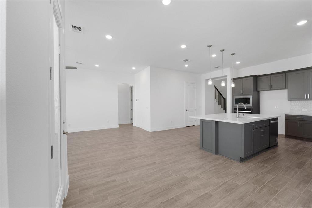 6122 Lush Pasture Lane