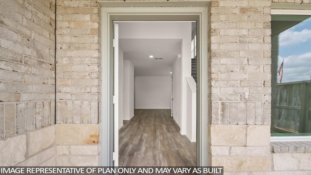 510 Belle Springs Lane, Conroe, Texas image 3