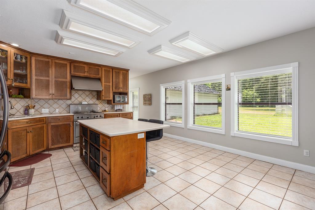 1278 Fm 2610 Road, Cleveland, Texas image 14