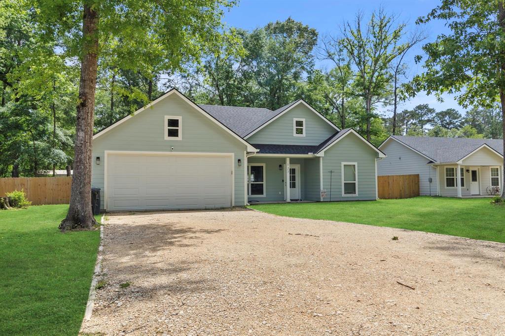127 Inwood Drive, Livingston, Texas image 1