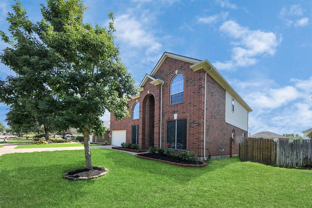 4027 Dogwood Bough Lane, Fresno, Texas image 9
