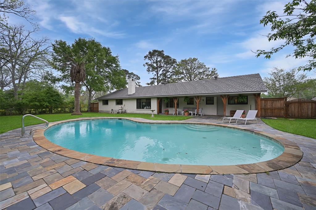 2006 Deepbrook Drive, Pearland, Texas image 34