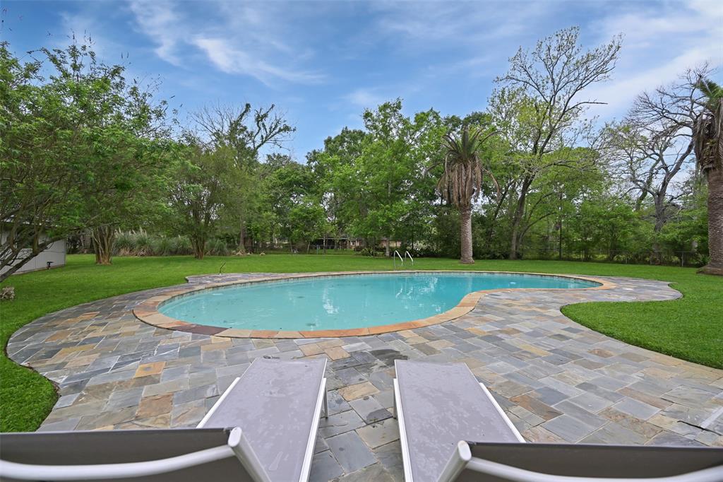 2006 Deepbrook Drive, Pearland, Texas image 33