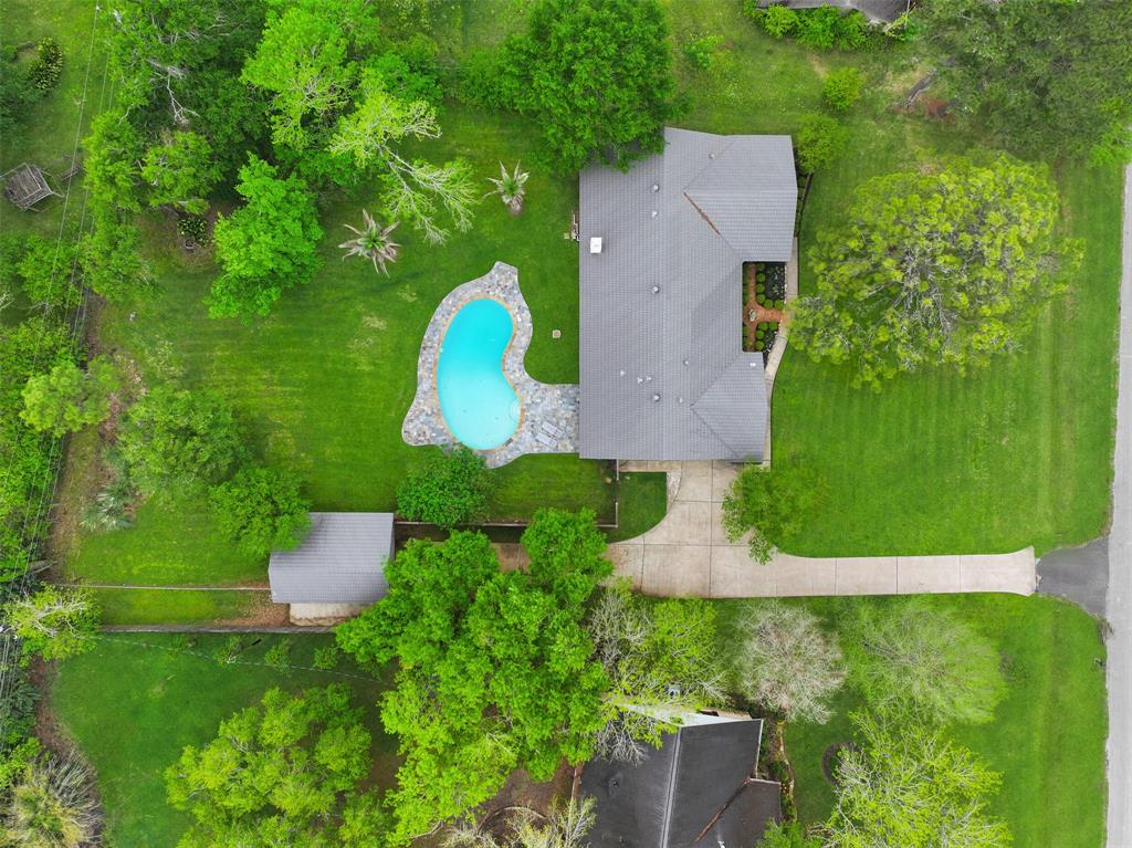 2006 Deepbrook Drive, Pearland, Texas image 1