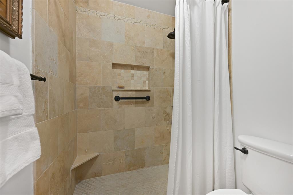 2006 Deepbrook Drive, Pearland, Texas image 24