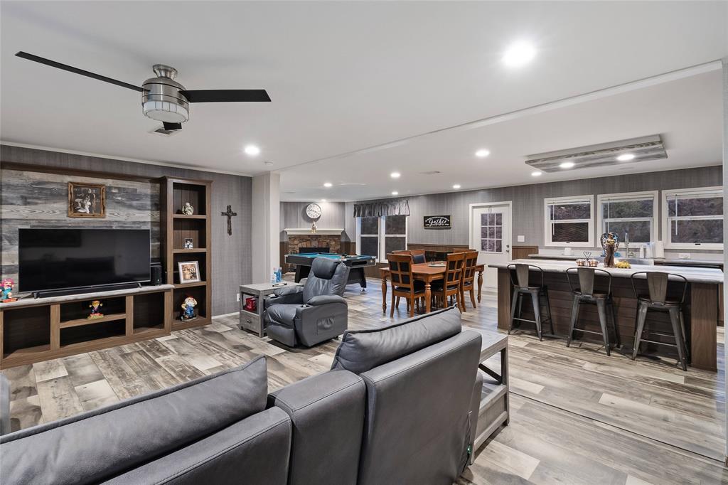 11922 Long Trussel Road, Bryan, Texas image 3