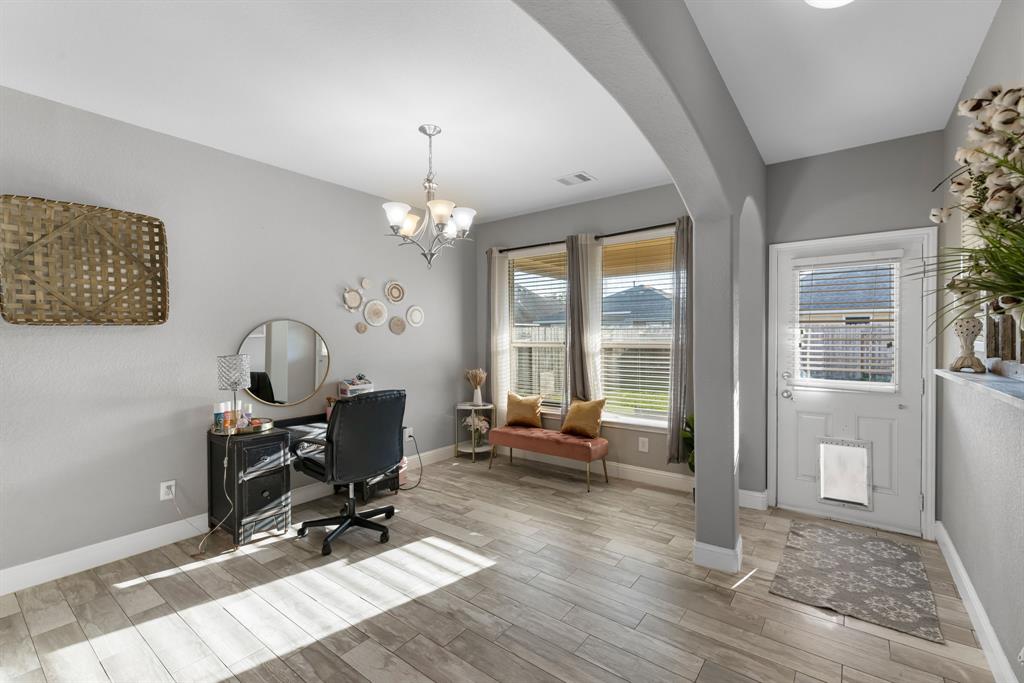 8315 Egret Bay Circle, Baytown, Texas image 19