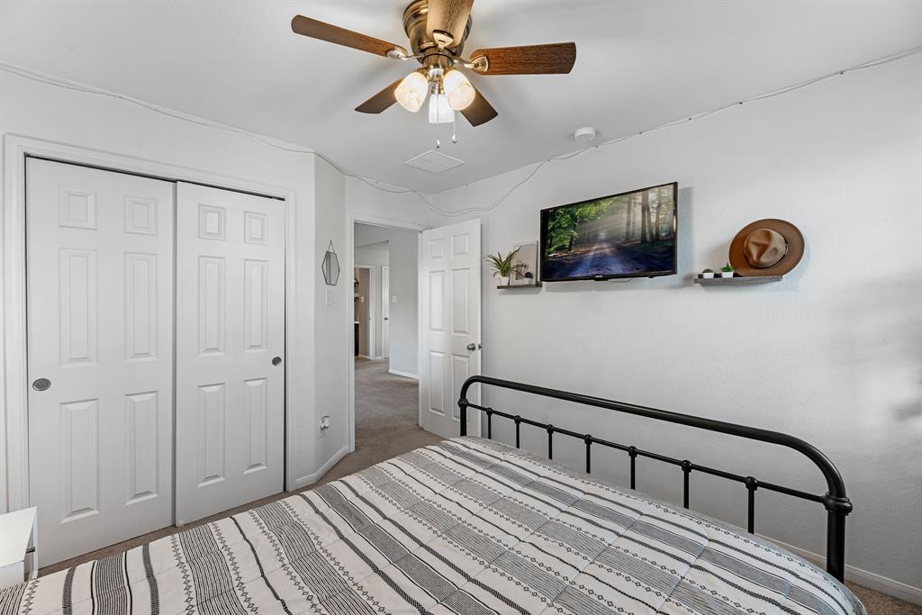 8315 Egret Bay Circle, Baytown, Texas image 38