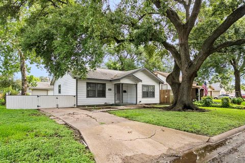 A home in Texas City