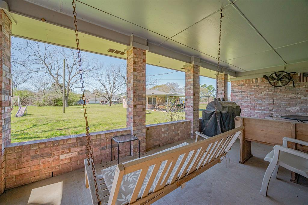 26003 Fountaine Bleau Drive, Tomball, Texas image 25