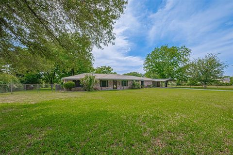 26003 Fountaine Bleau Drive Tomball TX 77377