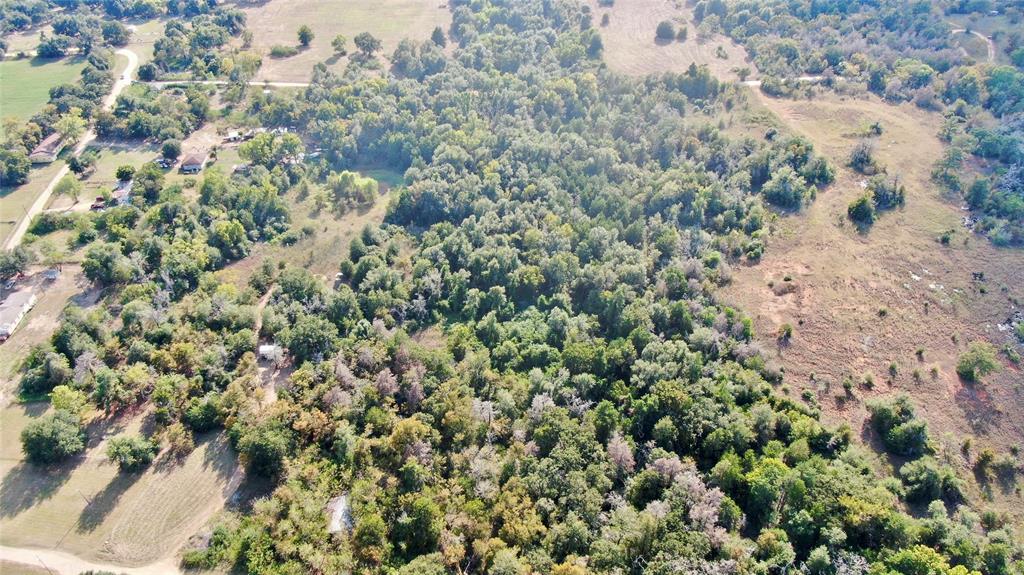 402 Professor Smith Rd, Gause, Texas image 5