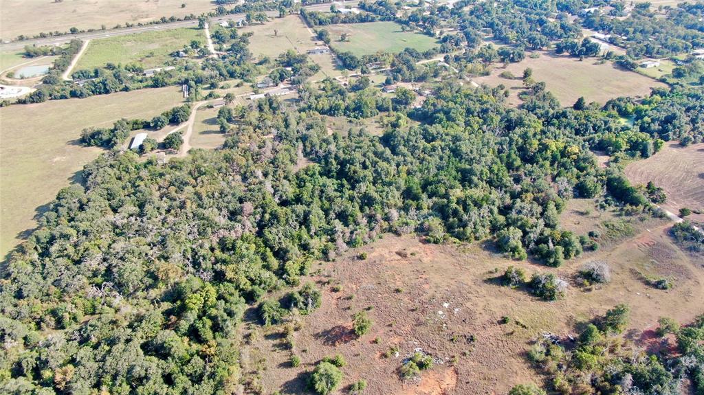 402 Professor Smith Rd, Gause, Texas image 6