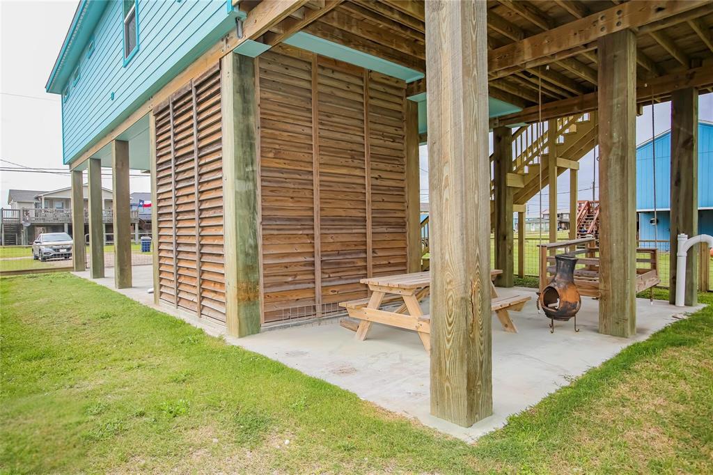 722 Ft Velasco Drive, Freeport, Texas image 6