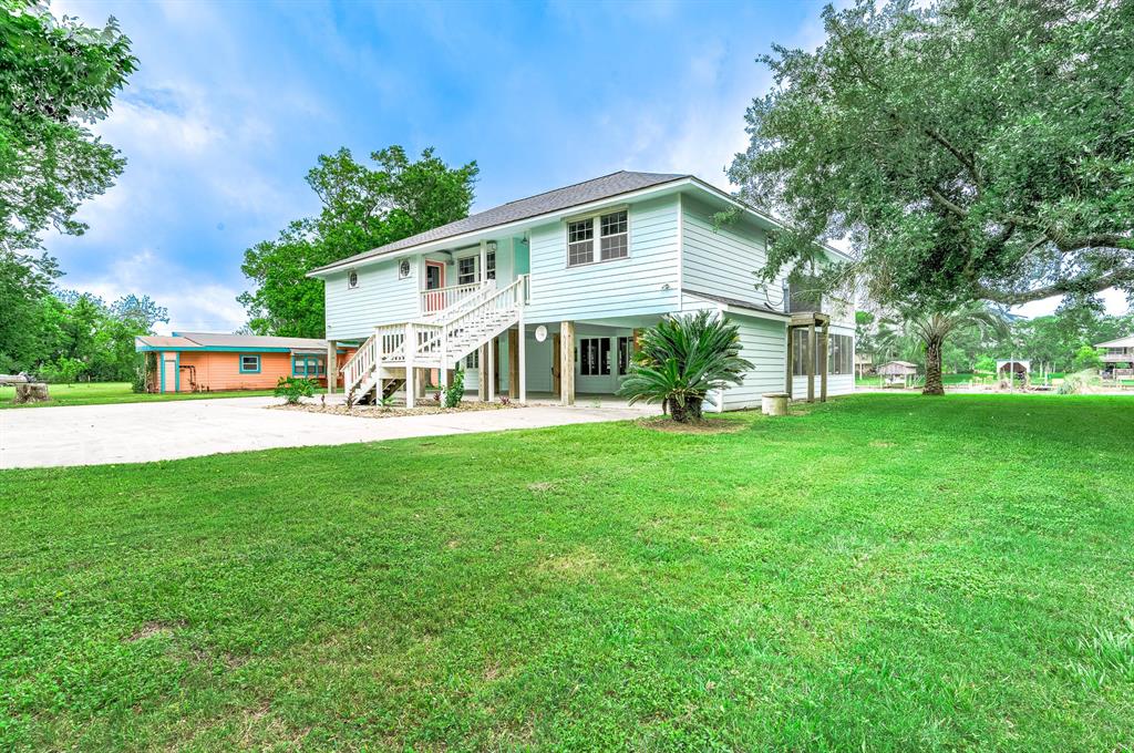 383 County Road 296, Sargent, Texas image 4