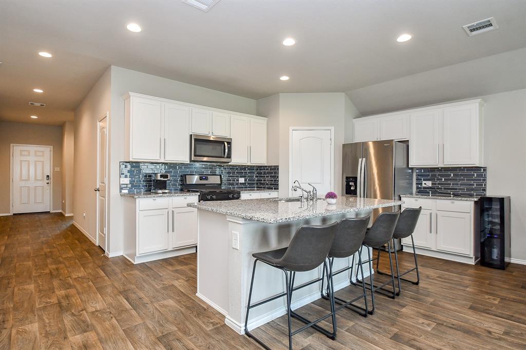 22715 Ginosa Trail, Katy, Texas image 17