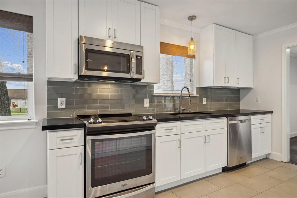 12302 Rincon Drive, Houston, Texas image 2