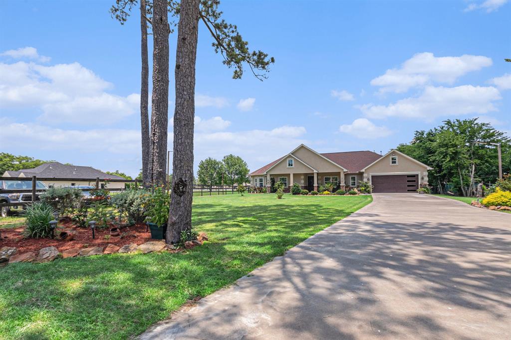 1827 E Cedar Bayou Lynchburg Road, Baytown, Texas image 35