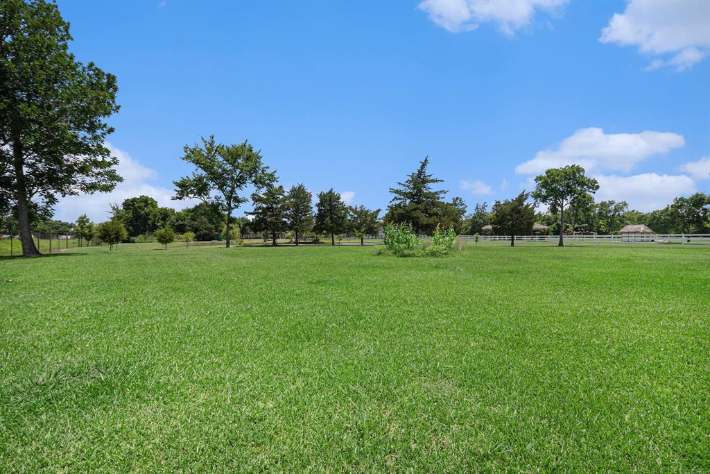 1827 E Cedar Bayou Lynchburg Road, Baytown, Texas image 36