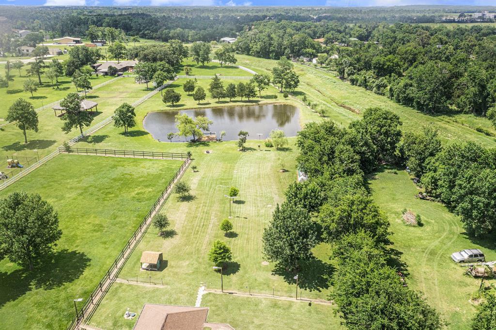 1827 E Cedar Bayou Lynchburg Road, Baytown, Texas image 31